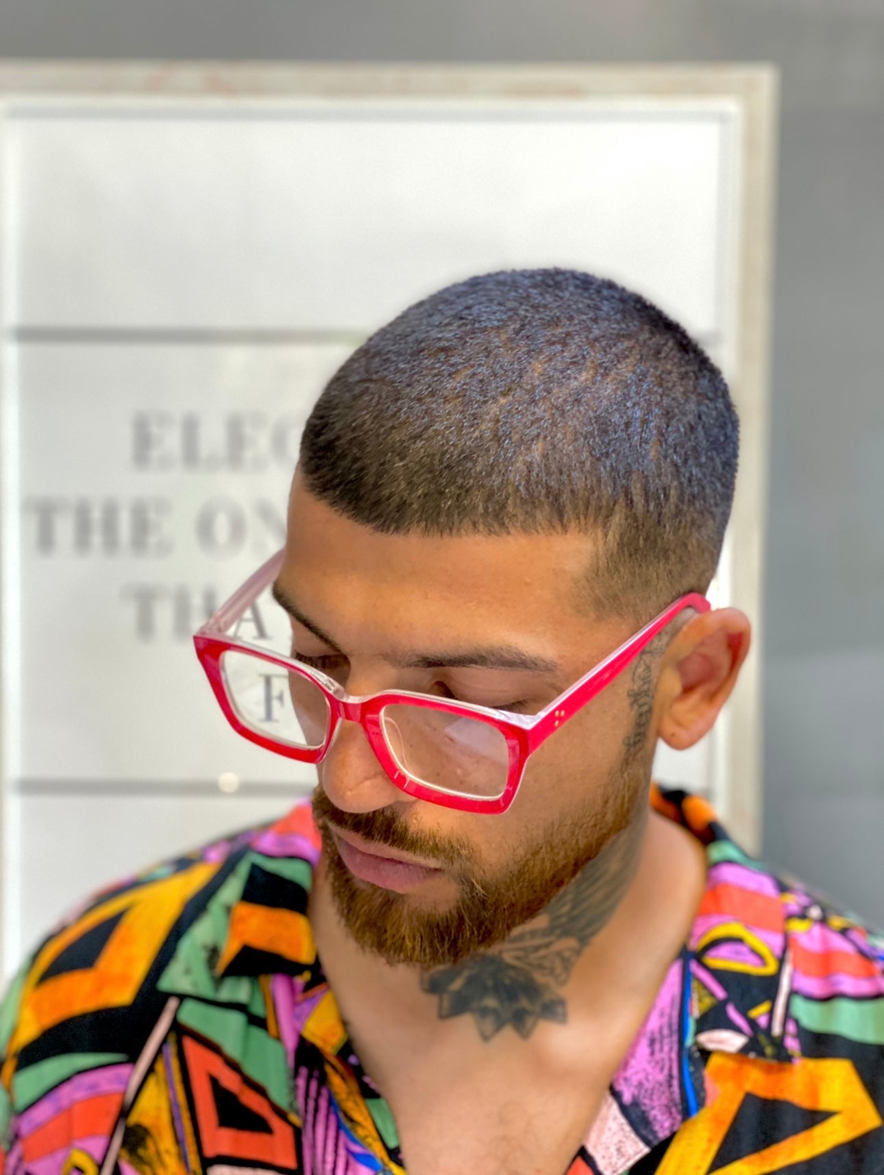 RETRO RED